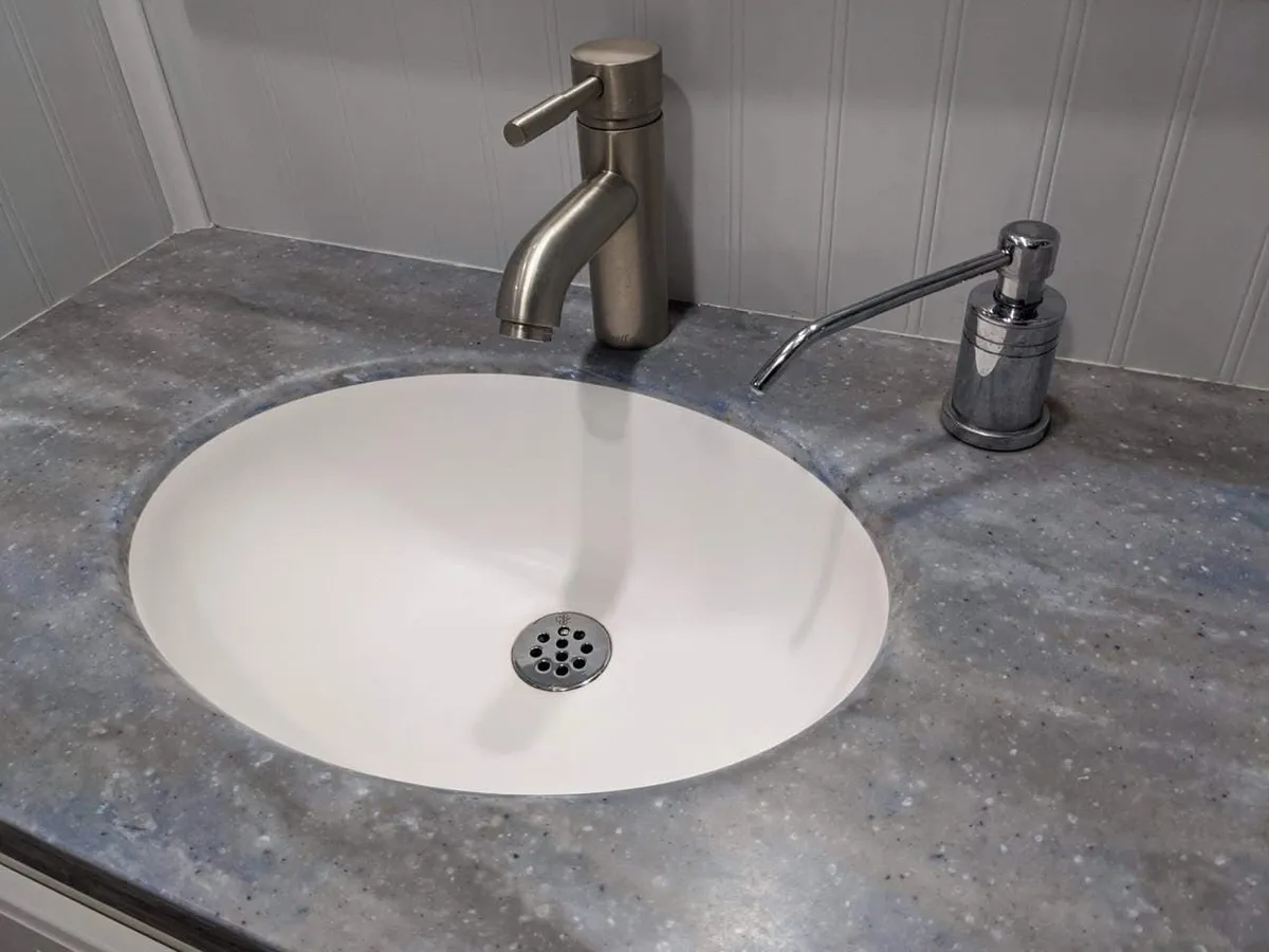 Oil and Gas Industry Restroom Compliance Guide
